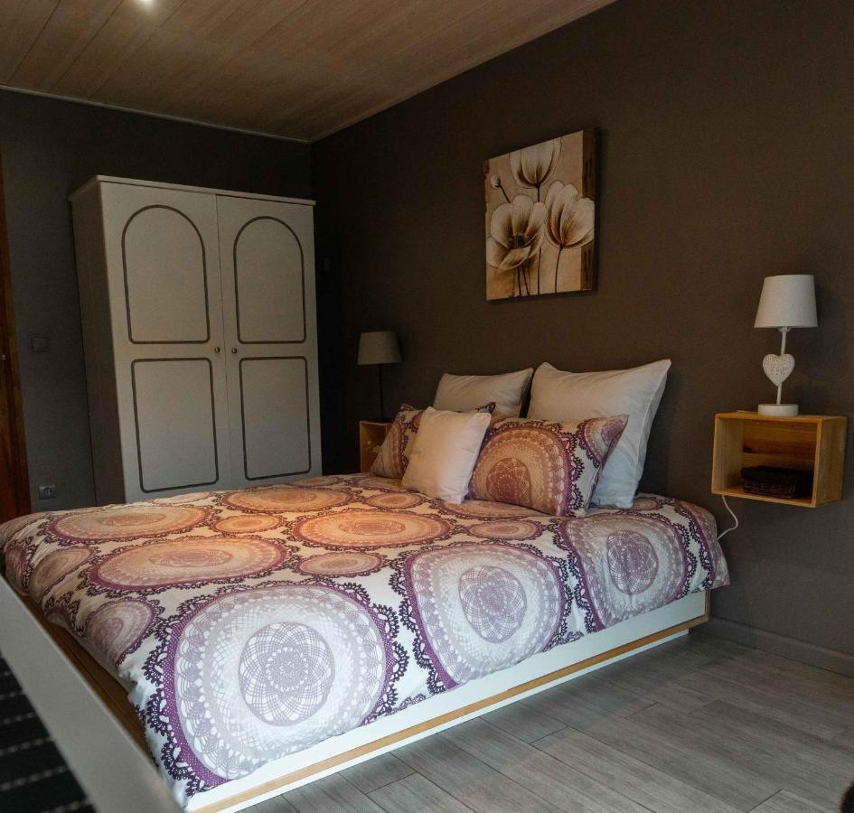 Chambres En Chalet Petit Dejeuner Inclus La Cote d'Arbroz Εξωτερικό φωτογραφία